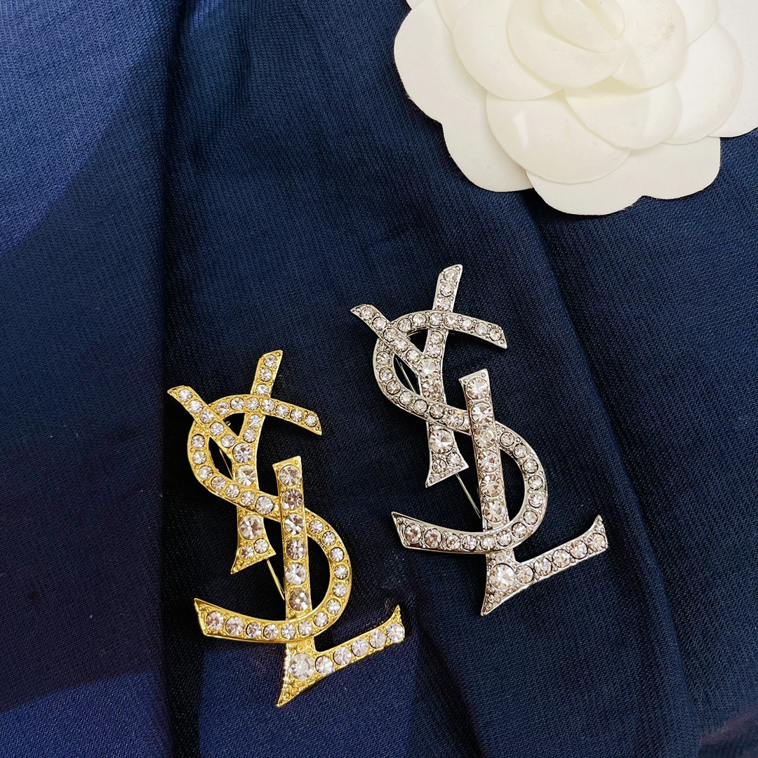 ysl 聖羅蘭 22年新款  字母 胸針