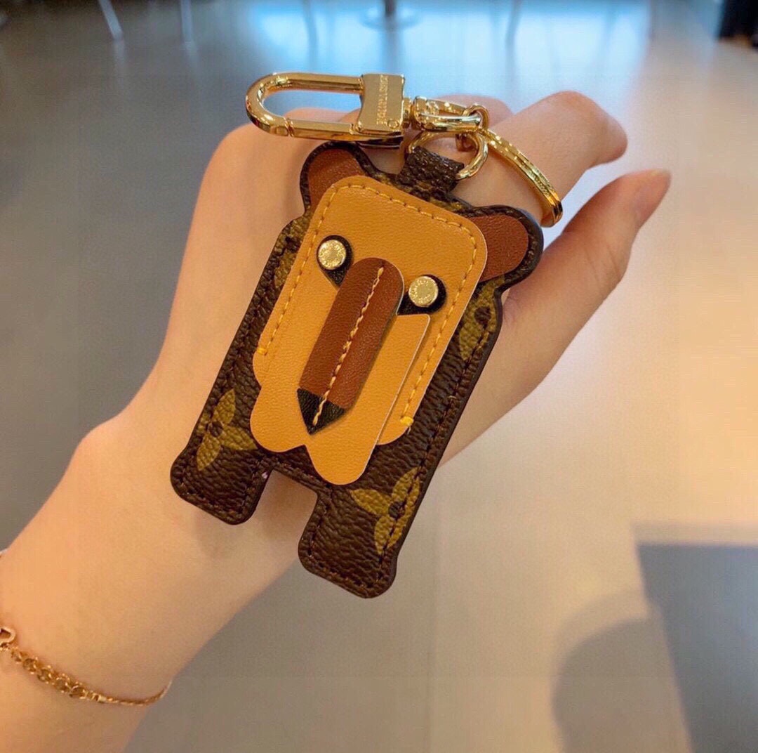 LV獅子包飾與鑰匙扣