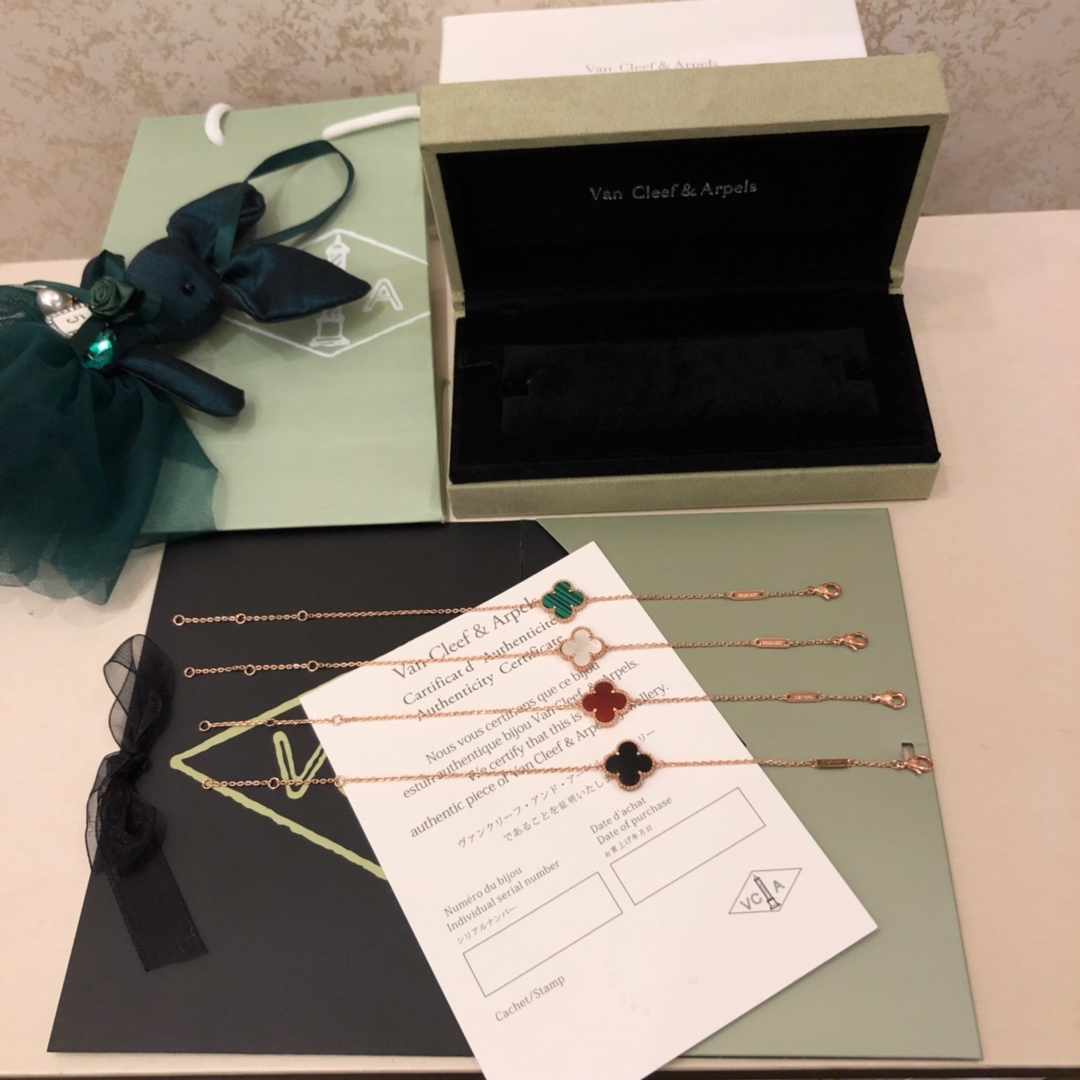 梵克雅寶四葉草 手鏈