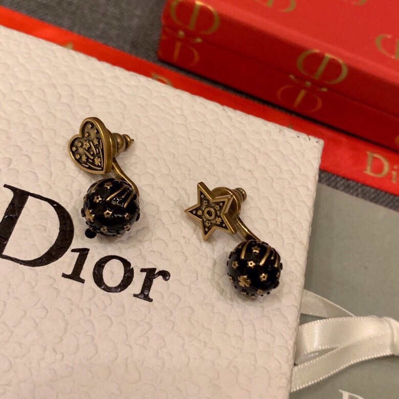 DIOR 迪奧 cd字母耳環