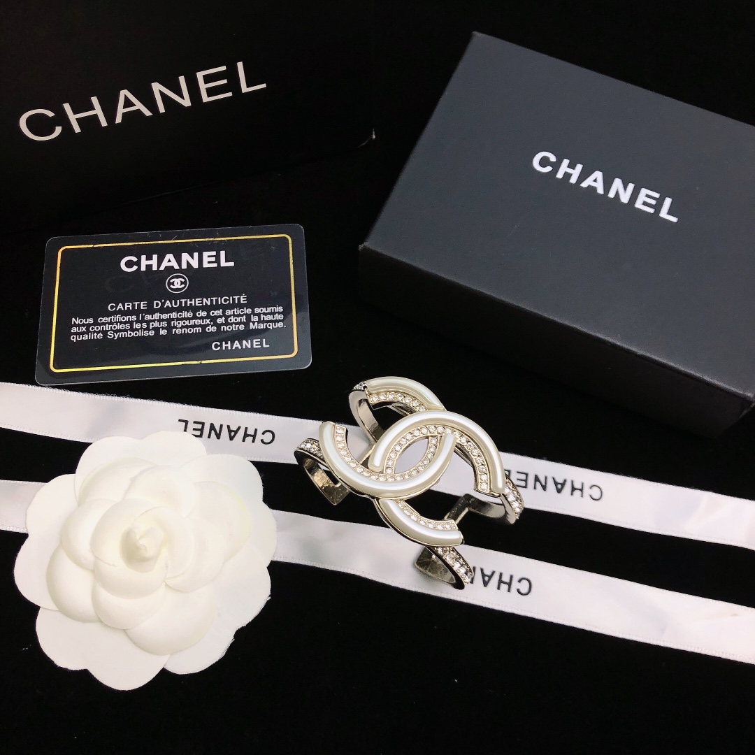 CHANEL 秋冬新款系列專櫃同步 手鐲