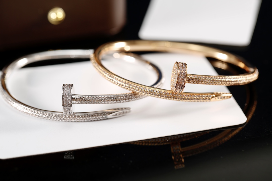 卡家經典款釘子手鐲