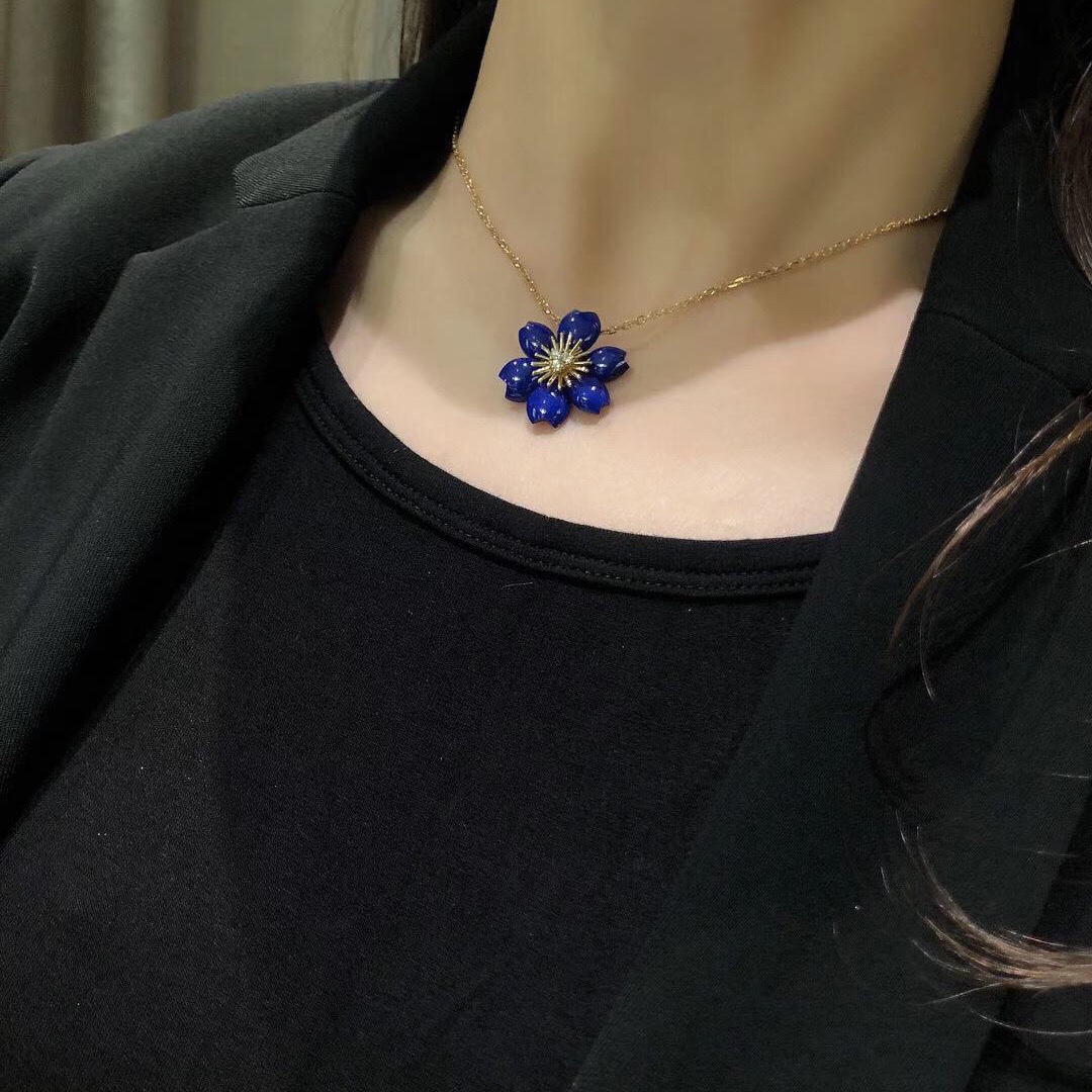 聖誕玫瑰花瓣項鏈