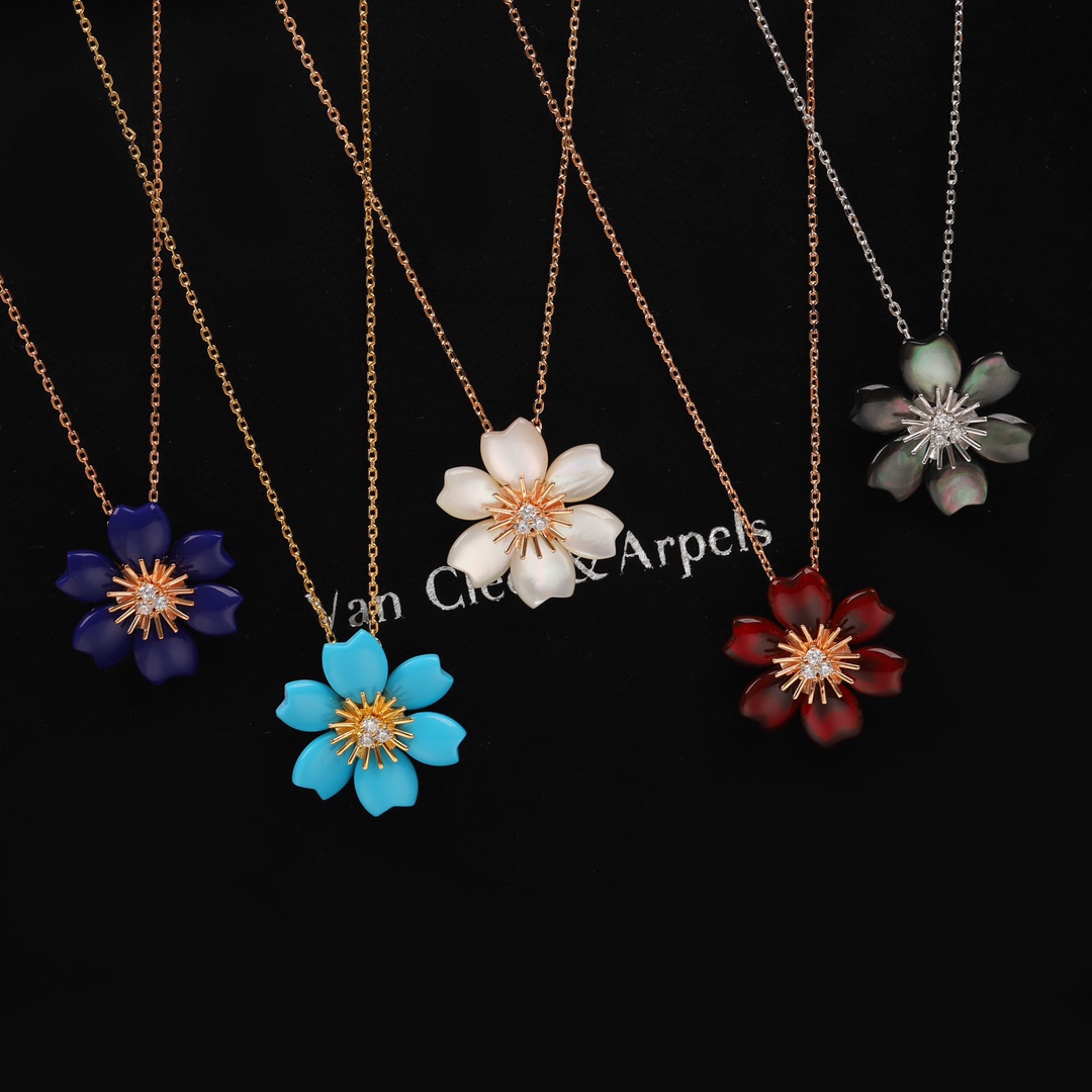 聖誕玫瑰花瓣項鏈