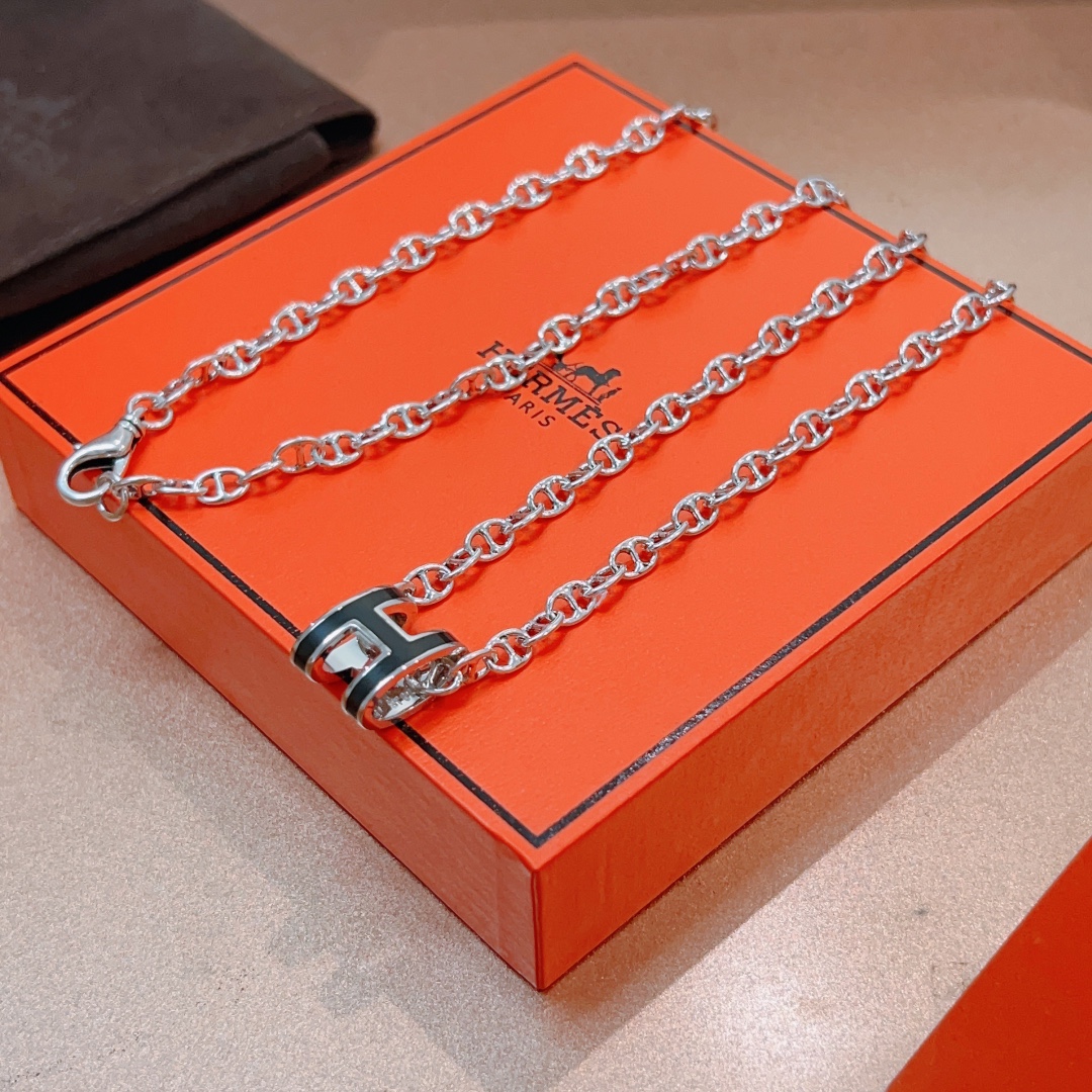 HERMES  愛馬仕項鏈