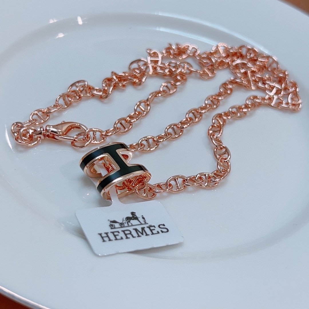 HERMES  愛馬仕項鏈