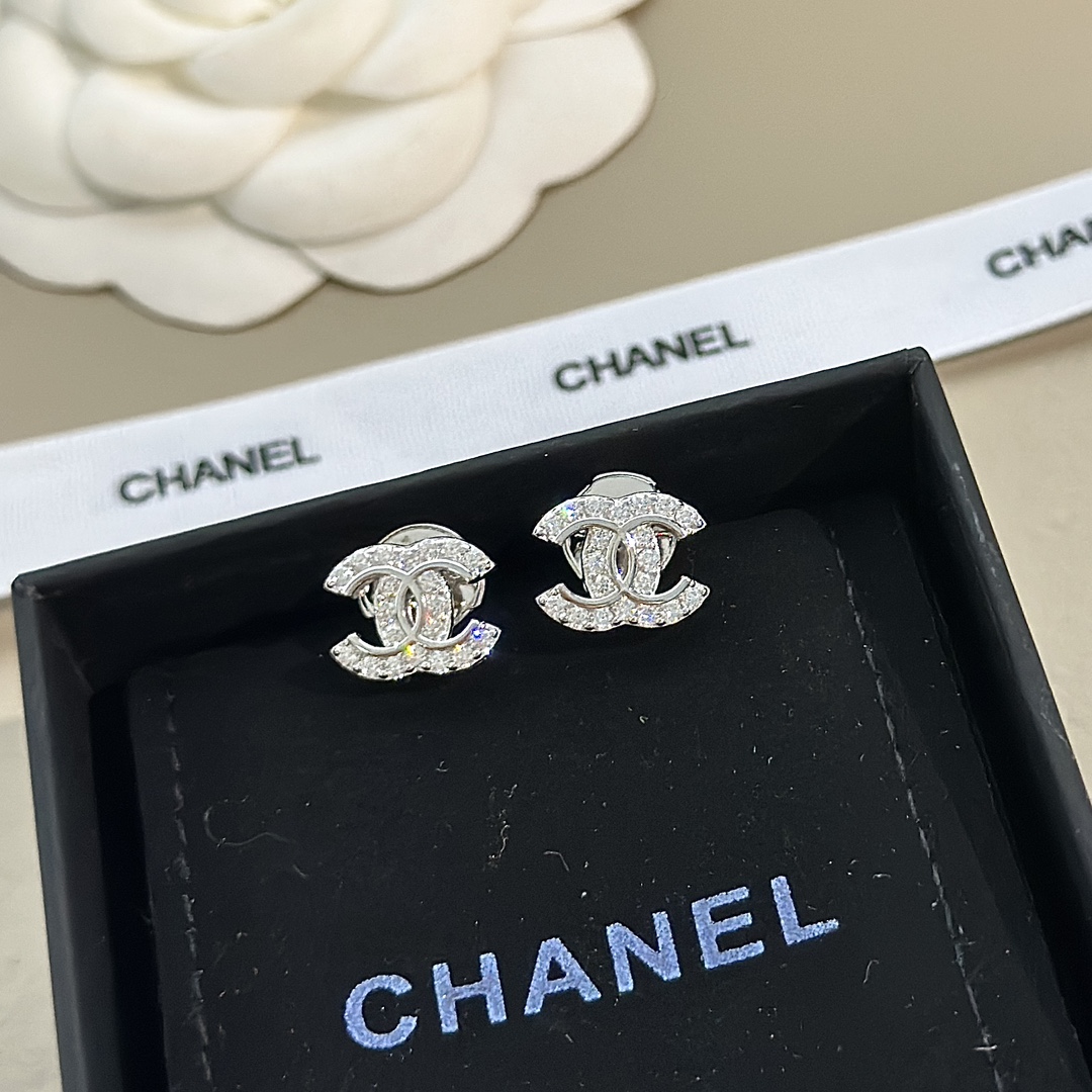Chanel 小香 雙C  小耳釘