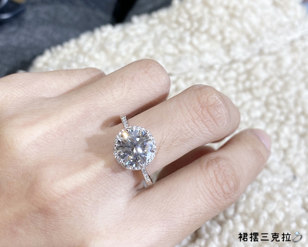 裙擺三克拉戒指進口高碳鑽女戒指