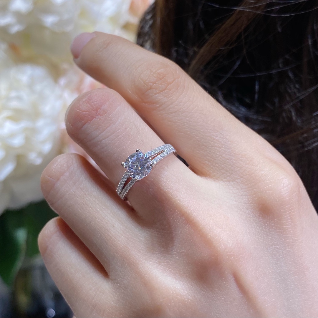 兩排方鑽戒指進口高碳鑽